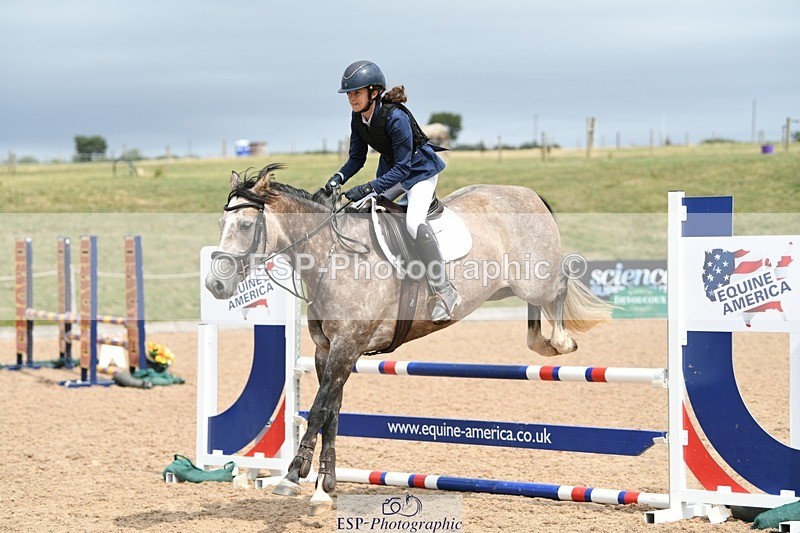 250807-132319-01144 - 80cm Round 2