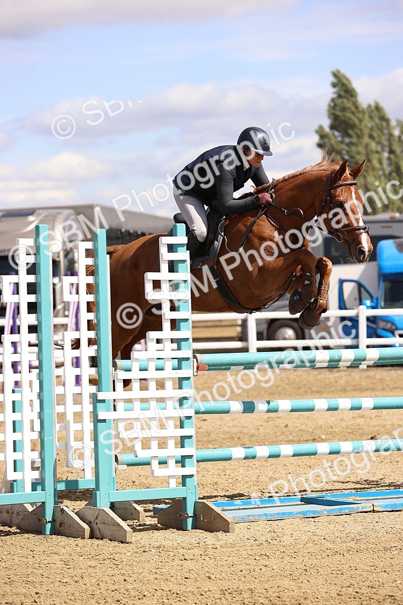 SBM_001342 - Class 6 - Senior Newcomers - 1.10m