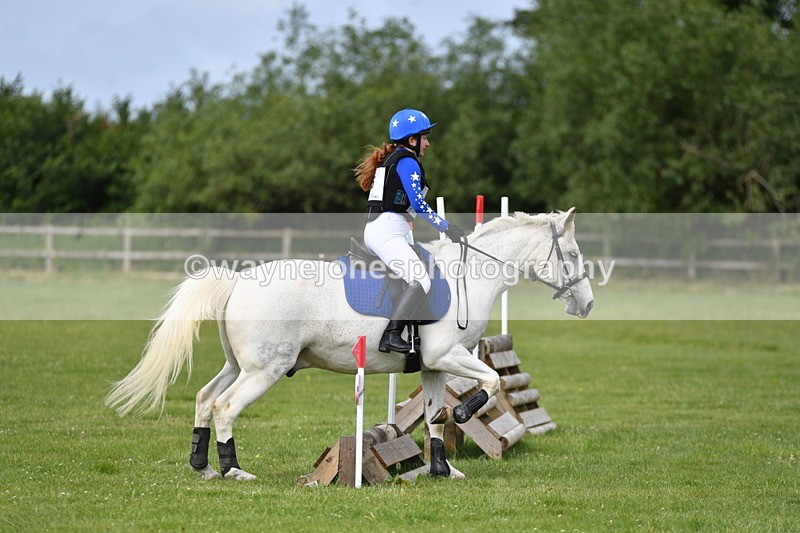 WJ5_2384 - Class 2 40cm