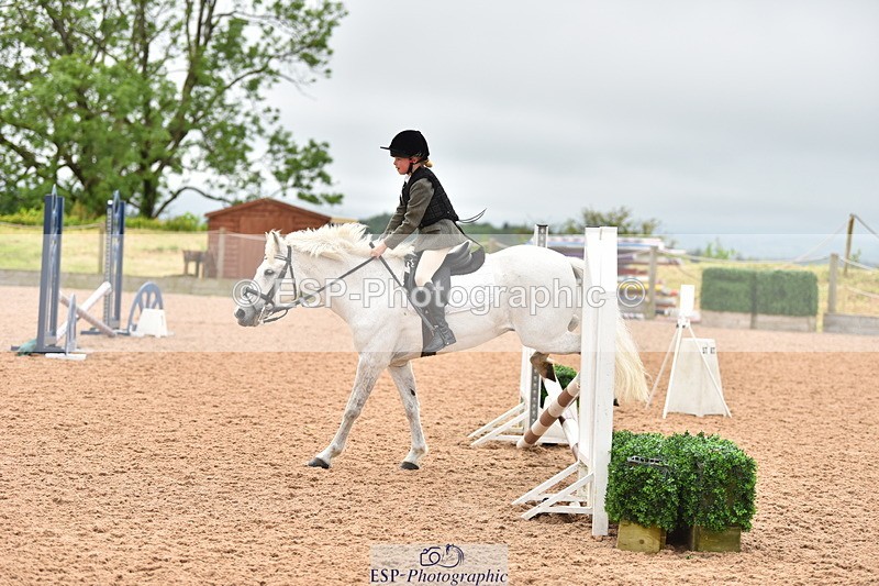 240528A-145526-00051 - 40 & 50cm