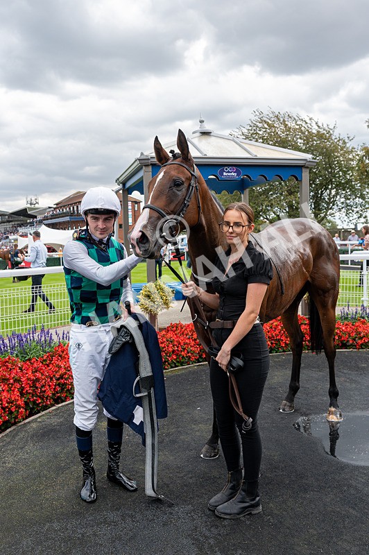 140825-Race 1-Catching The Moon-8539 - Race 1