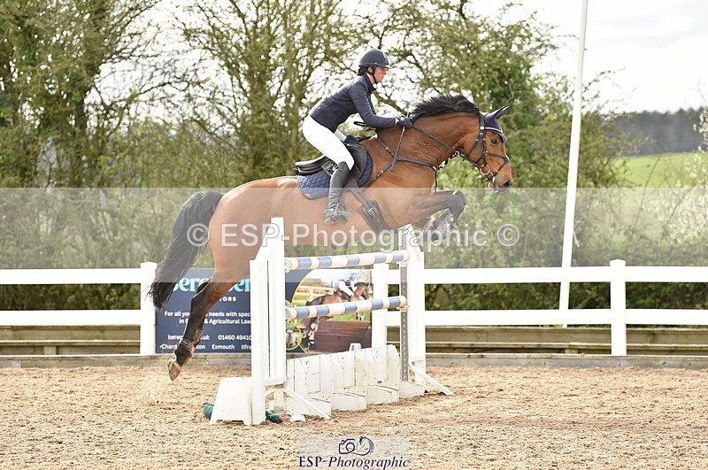 240403A-161316-01114 - Cls 6 National 1.30m