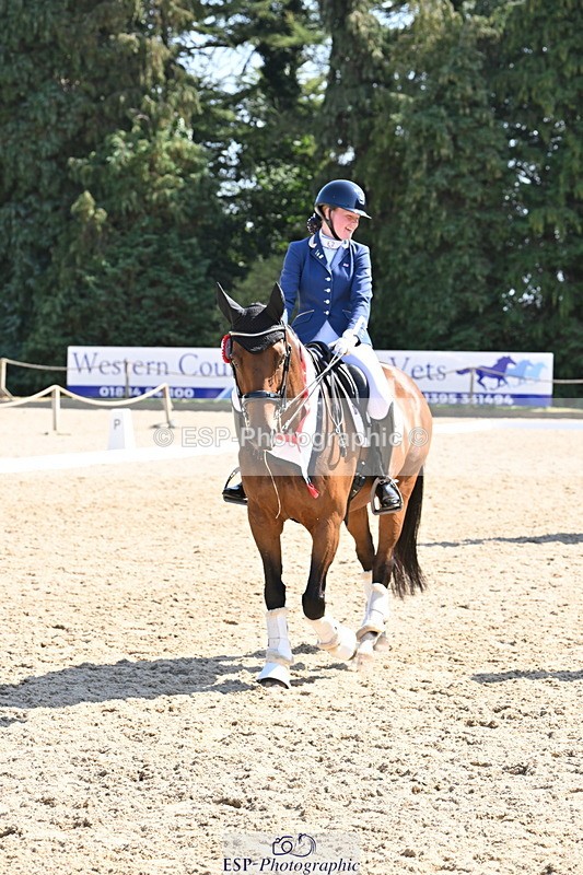 250810A-153106-08105 - Adv Medium SILVER Presentations