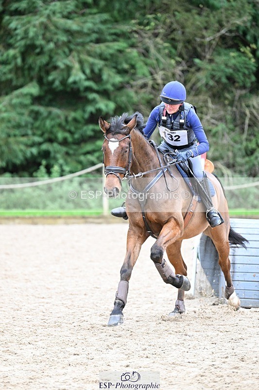 241116-132400-01557 - Cls 3 90-95cm