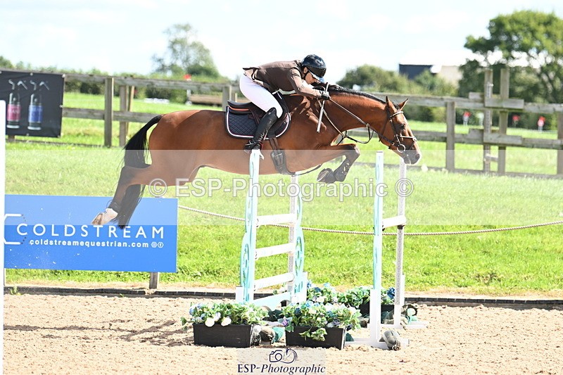 240913A-124258-04410 - Cls 15 Snr Foxhunter