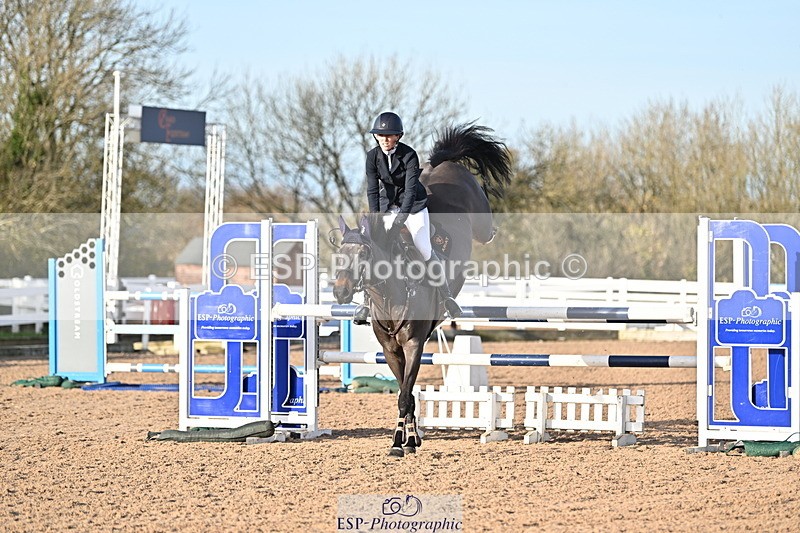 241113A-141814-00845 - Cls 05A&B Snr Fox & 1.20m Open