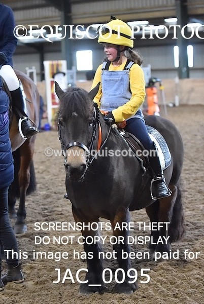JAC_0095 - CLASS 4 Novice Show Jumping - (0.50m)