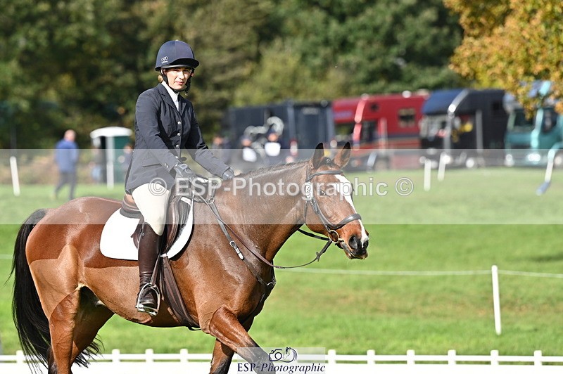 251024A-121048-09891 - G-569-Hannah.Lewis