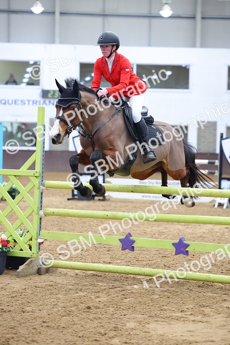SBM_010809 - Class 23 - Senior Newcomers/ 1.10m Open - First Round (1.10m)