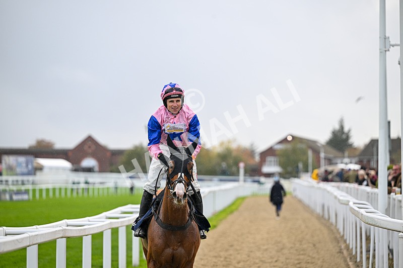 241025-Race 4-Fortune De Mer-4088 - Race 4