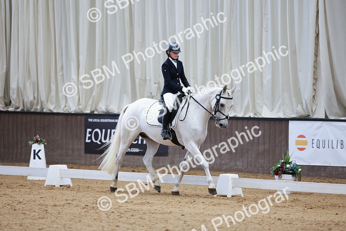 SBM_008394 - Class 6b - Novice 6 - 9.28-10.41