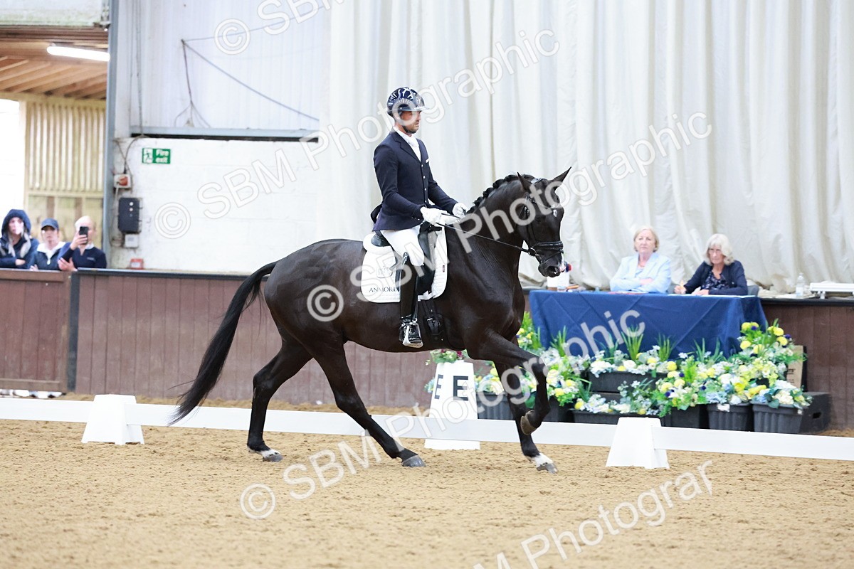 SBM_003720 - Class 1 - Prelim 6 - 10.40-11.50