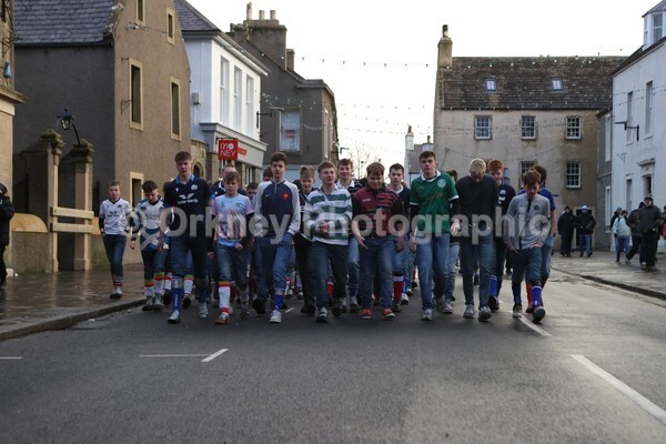 AA076339 - New Years Boys Ba'