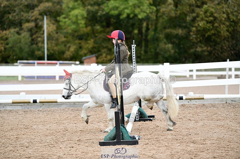 241013B-091754-00157 - Cls 1 Clear Round