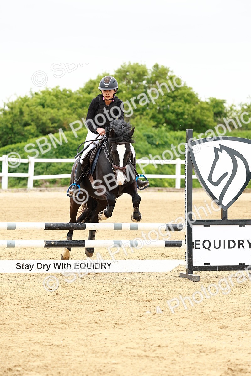 SBM_008343 - Class 4 - 70cm