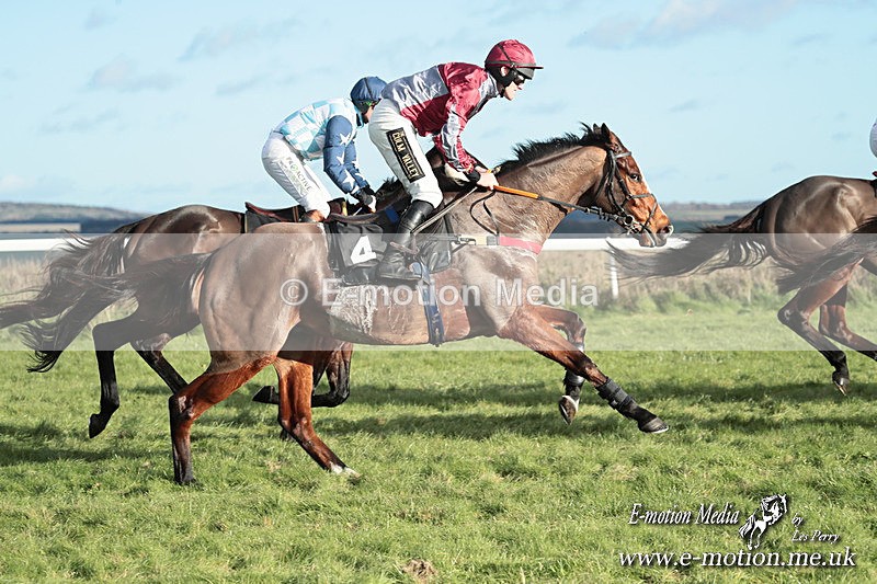 PtP 301125  0352 - Hursley Hambledon Point-to-Point Larkhill Racecourse 30/12/2025