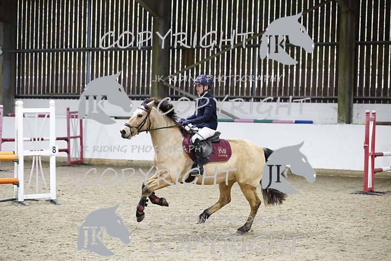 _T0A3542 - Class 8 90cm