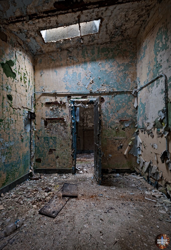 Skylight, Holmesburg Prison, Philadelphia PA | Abandoned America by Matthew Christopher