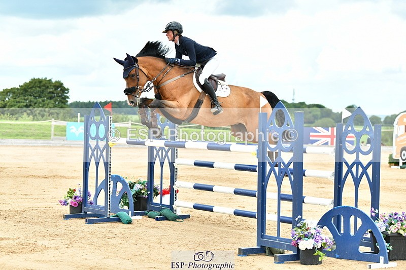 230720A-122101-02789 - Cls 33, 7 Yr Olds 1.30m