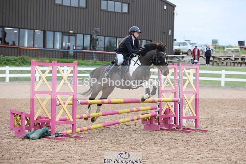 241116X-100117-00691 - Cls 08 Pony Winter Nov Champs