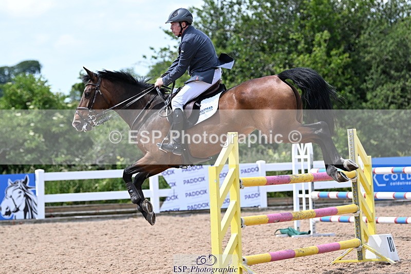 240619A-140640-00409 - Cls 4 Snr Newcomers and 1.10m Open