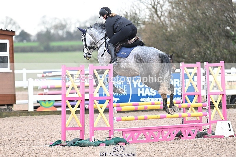 251206-101750-00619 - Cls 9 British Novice