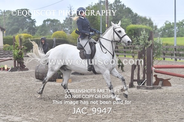 JAC_9947 - CLASS 3 Intermediate Working Hunter (0.70m - 0.85m)