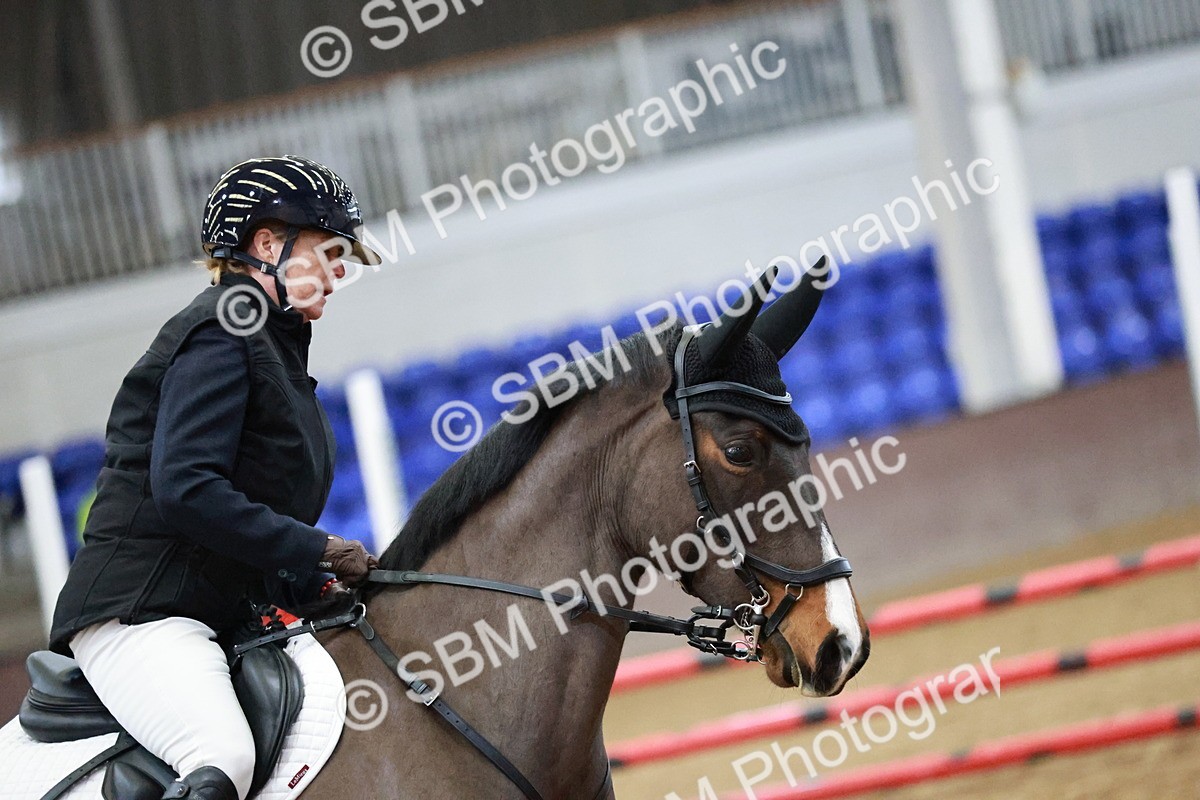 SBM_000100 - Class 1 - Clear Round