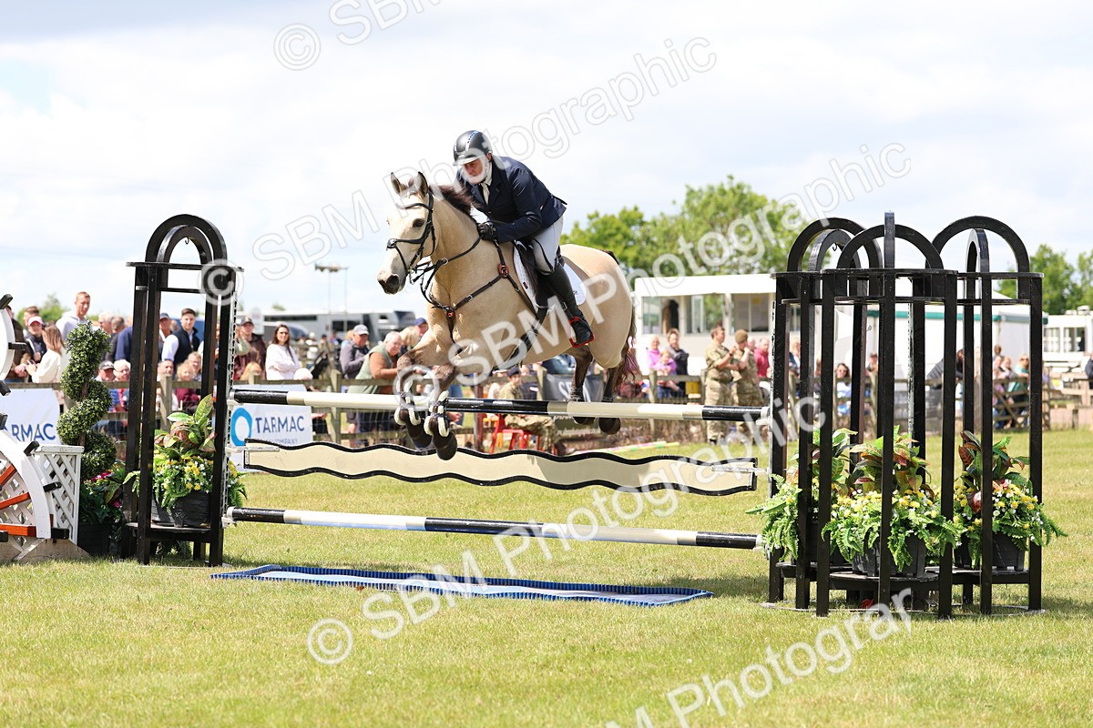 SBM_15614 - Class 207 - Senior 1.15m Open