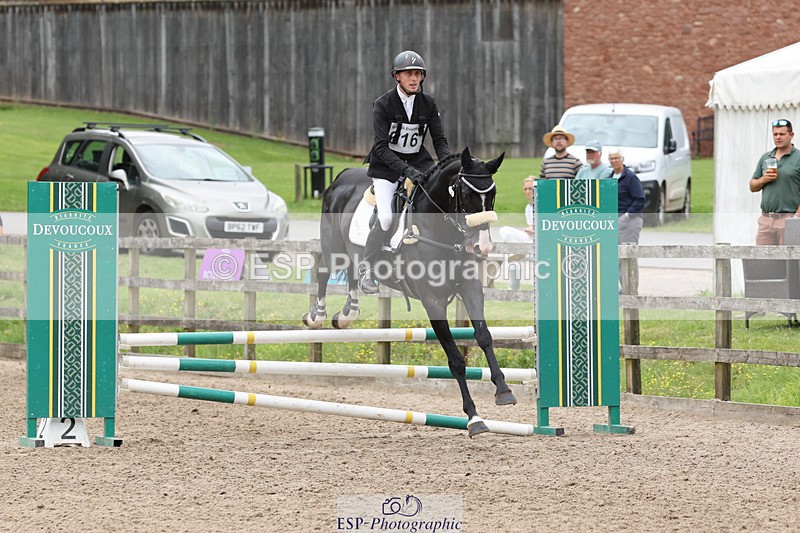 240804-142129-15822 - 616-Max_Forster-HEVANS_ROYAL_REVOLUTION