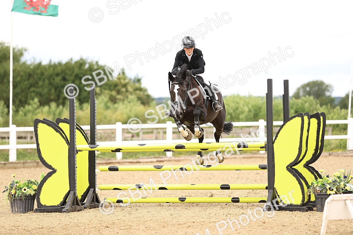 SBM_007058 - Class 17 - Senior Discovery -1.00m