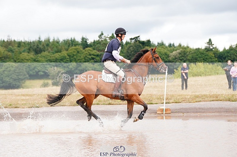 250803A-150516-15744 - P-711-William.Fox-Pitt-CUSCO