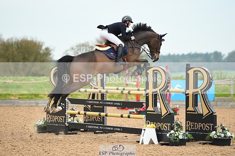 230504A-094814-00449 - Cls 8 Snr Foxhunter