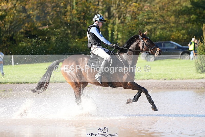 251024A-125227-10841 - B-142-Harry.Hodge