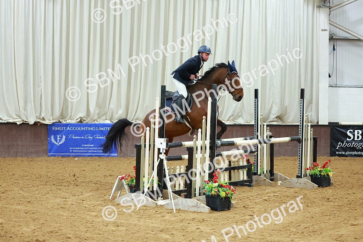 SBM_007293 - Class 19 - Senior Newcomers 1.10m