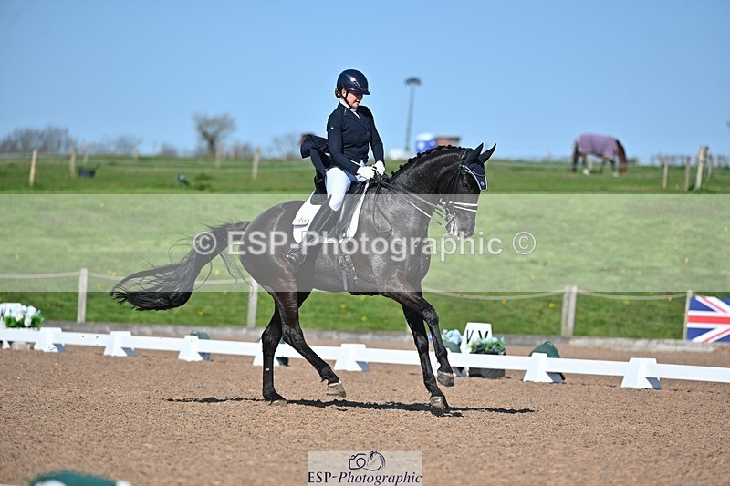 250405-144035-11300 - 173-Zoe.Sleigh-For.Rome