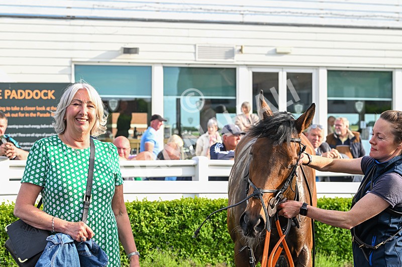 100625-Race 4-Lima Sierra-7158 - Race 4