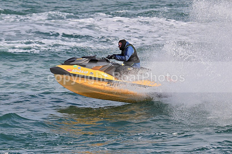 210829 AG-5649 SEADOO - COWES TORQUAY  1Y3A2818 - PWC's (Wetbikes, Jetskis)