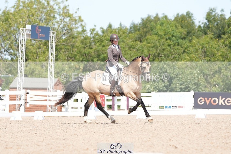 250817-124419-09409 - 194-Georgia.RyderDylasau.Zennor