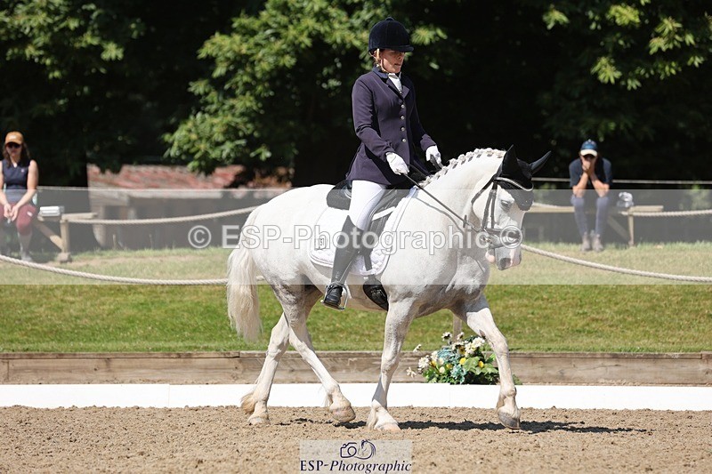 240719-111458-00923 - 215-Emma_Lomas-Hillgarth_Bombay_Saphire