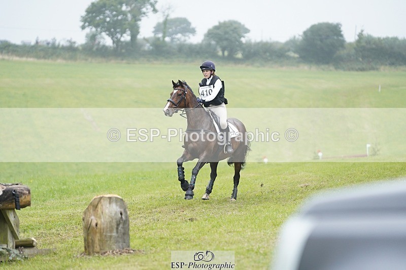240901A-113052-07021 - 410-Octavia.Madden-NENAGH.II