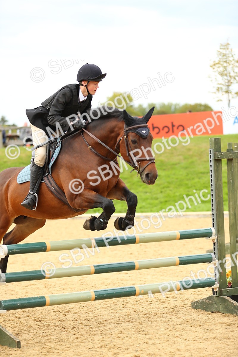 SBM_76022 - J19 - Junior 90cm Supreme Championship