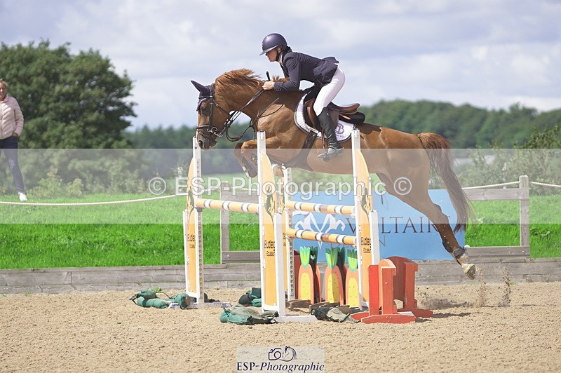 230806A-125616-02094 - Cls 14 Snr Foxhunter & 1.20m Open