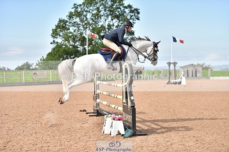 230810A-104514-00728 - Cls 9 Foxhunter