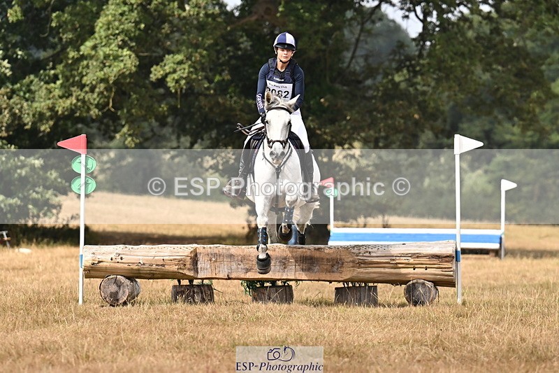 250824A-121728-36067 - 2082-Lisa.Plumb-Ringo