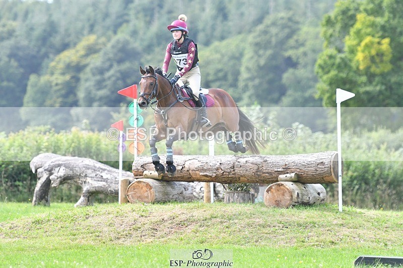 240803-145856-08096 - 173-Grace_Tucker-UPDOWN_DAI