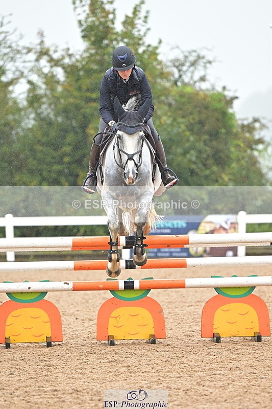 240925A-131724-00814 - Cls 4 Newcomers and 1.10m Open