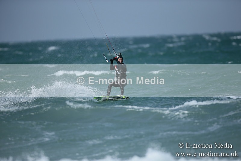 KS 020413-48 - Kite Surfing