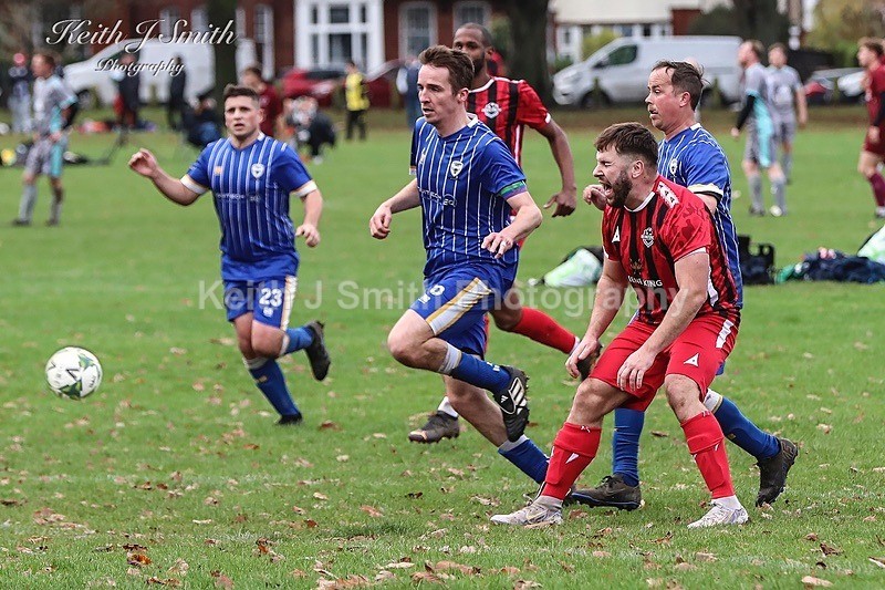 9KJS1581 - Nene League Sunday 16th November 2025 Abington Park