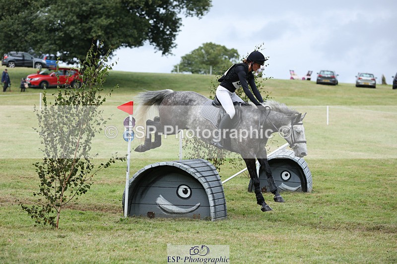 240825X-181239-38503 - 80cm XC 17.30 to End